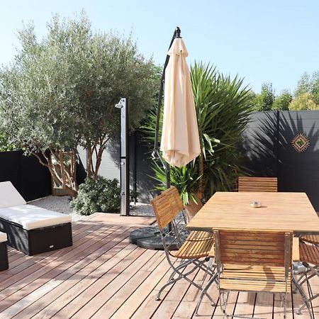 Appartamento Le Petit Sud Carqueiranne Esterno foto