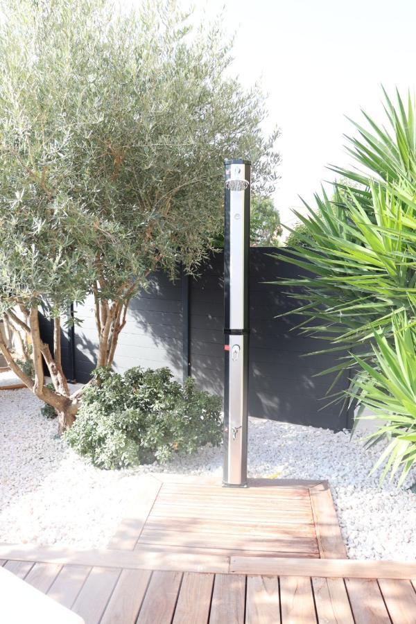 Appartamento Le Petit Sud Carqueiranne Esterno foto