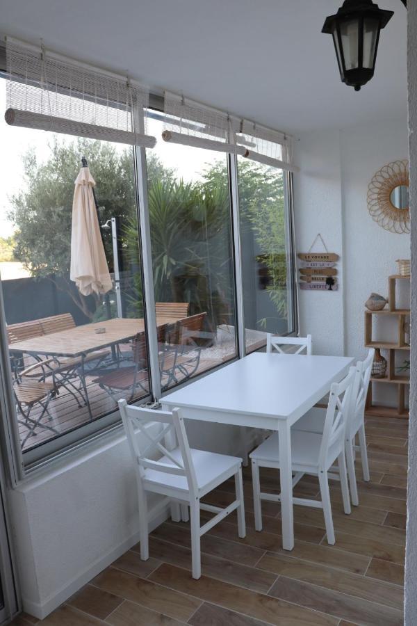 Appartamento Le Petit Sud Carqueiranne Esterno foto