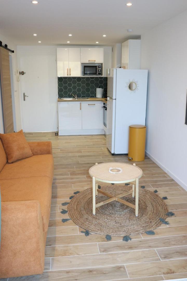 Appartamento Le Petit Sud Carqueiranne Esterno foto
